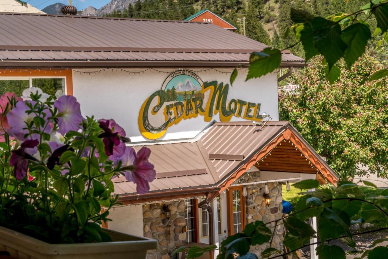 Cedar Motel Radium Hot Springs Εξωτερικό φωτογραφία